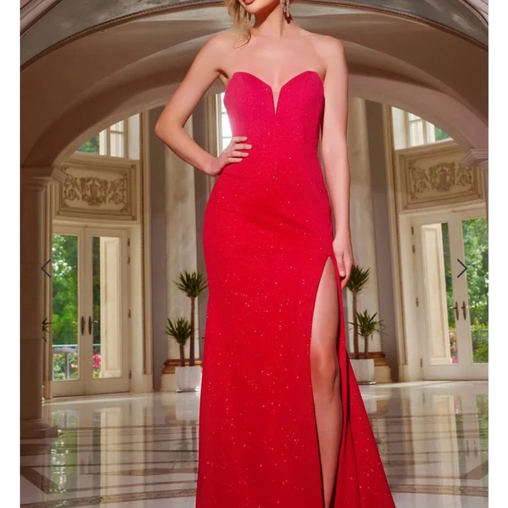 Jovani Strapless Fuchsia Gown